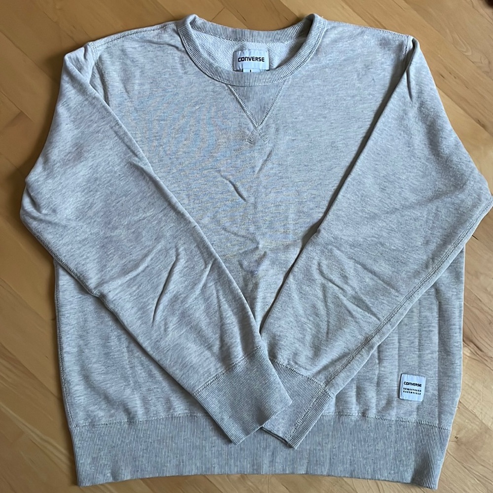 Gray Converse sweatshirt